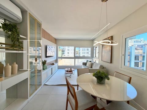 Apartamento com 133m², 3 dormitórios, 1 suíte, 1 vaga, Villagio Del Grande em Capão da Canoa