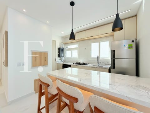 Apartamento com 57m², 2 dormitórios, 1 suíte, 1 vaga, Condomínio Anvainer Palace em Capão da Canoa