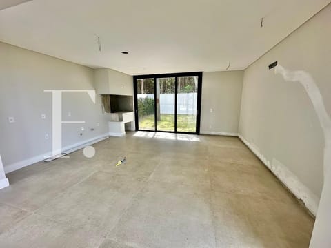 Sobrado com 224m², 3 dormitórios, 3 suítes, 1 vaga, Amaná em Xangri-Lá
