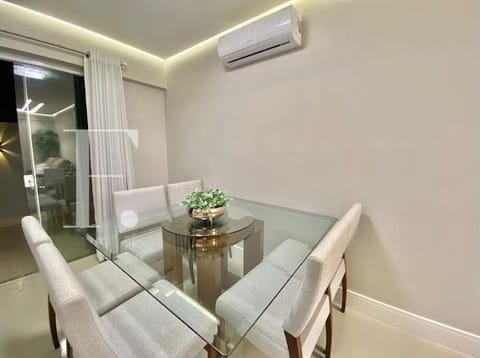 Apartamento com 82m², 2 dormitórios, 1 suíte, 1 vaga, Edifício Residencial Alexandre em Capão da Canoa