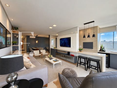 Apartamento com 117m², 3 dormitórios, 3 suítes, 2 vagas, Edifício Antônio Daltoé em Capão da Canoa