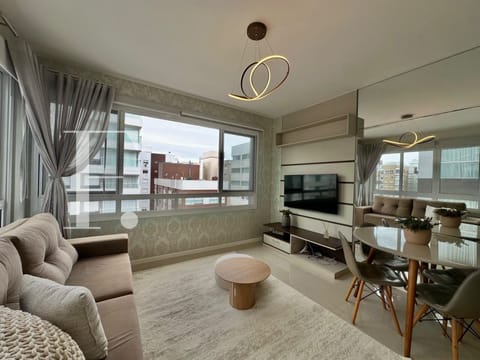 Apartamento com 68m², 2 dormitórios, 1 suíte, 1 vaga, Adriatico em Capão da Canoa