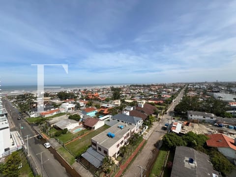 Apartamento com 109m², 4 dormitórios, 4 suítes, 2 vagas, Paris Club Residence em Capão da Canoa