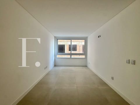 Apartamento com 45m², 1 dormitório, 1 vaga, Condado de San Diego em Capão da Canoa
