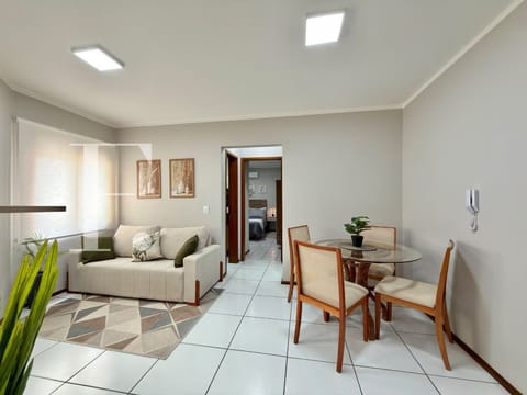 Apartamento com 43m², 1 dormitório, 1 vaga, Edifício Michele em Capão da Canoa