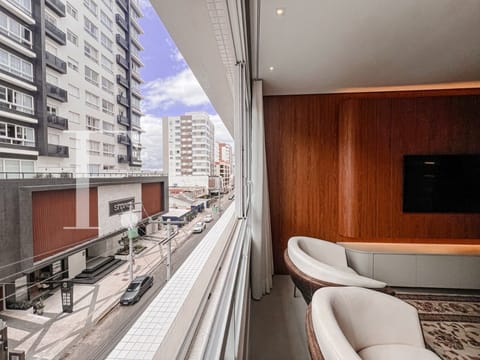 Apartamento com 85m², 2 dormitórios, 1 suíte, 1 vaga, Everest Tower em Capão da Canoa