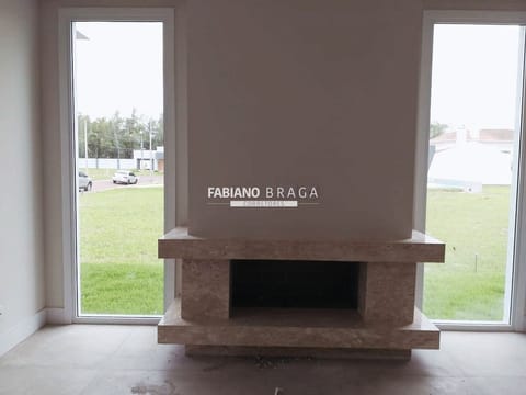 Casa Condomínio com 237m², 4 dormitórios, 4 suítes, 2 vagas, Velas da Marina em Capão da Canoa